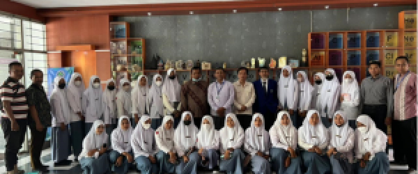 Departemen Kimia UM Menerima Kunjungan dari Madrasah Aliyah Bahrul Ulum Probolinggo