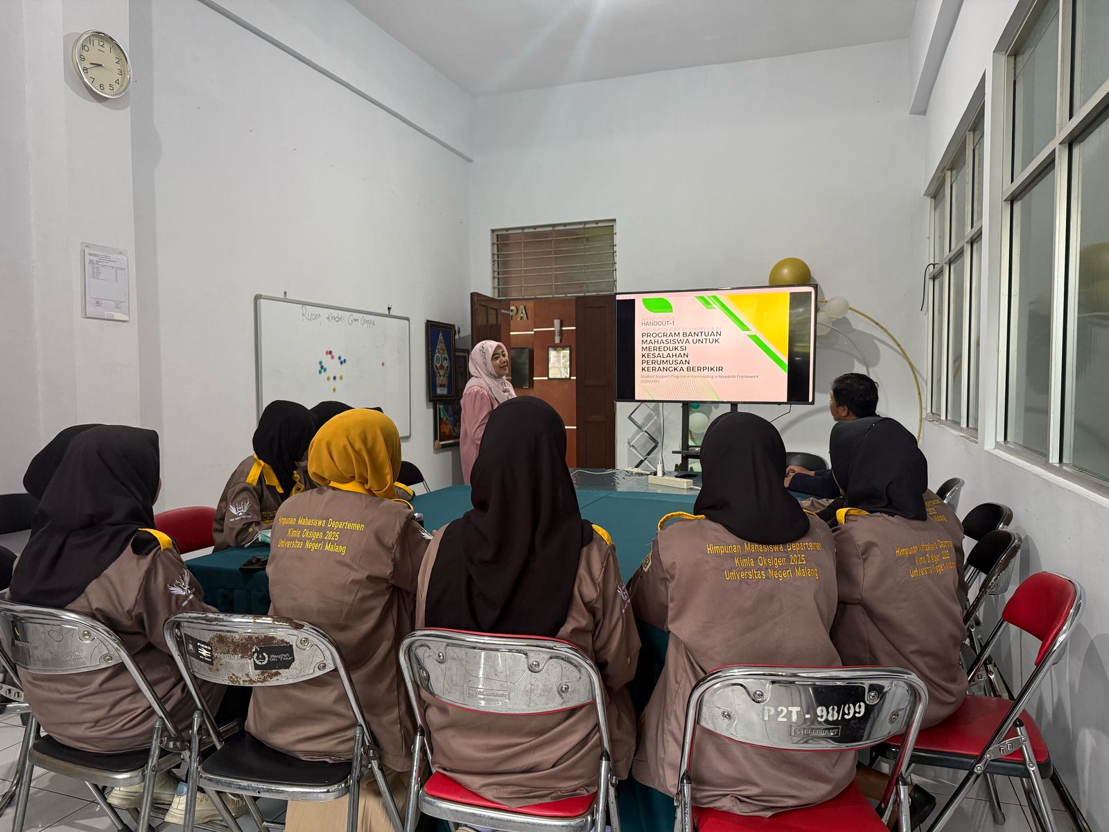 Mereduksi Kesalahan Perumusan Kerangka Berpikir: Kunci Sukses Riset Mahasiswa Kimia UM