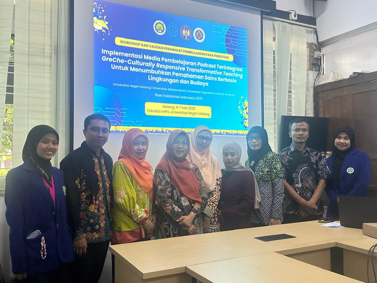 Kolaborasi Akademisi-Guru Hasilkan Media Podcast Sains Inovatif di Universitas Negeri Malang